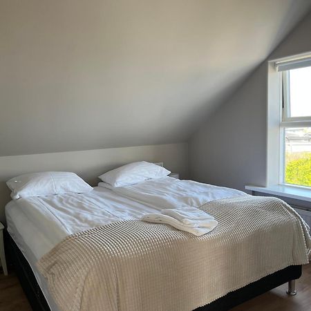 Hvammur Apartments By The Harbour Hofn Bagian luar foto
