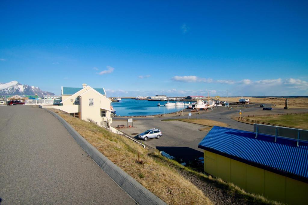 Hvammur Apartments By The Harbour Hofn Bagian luar foto