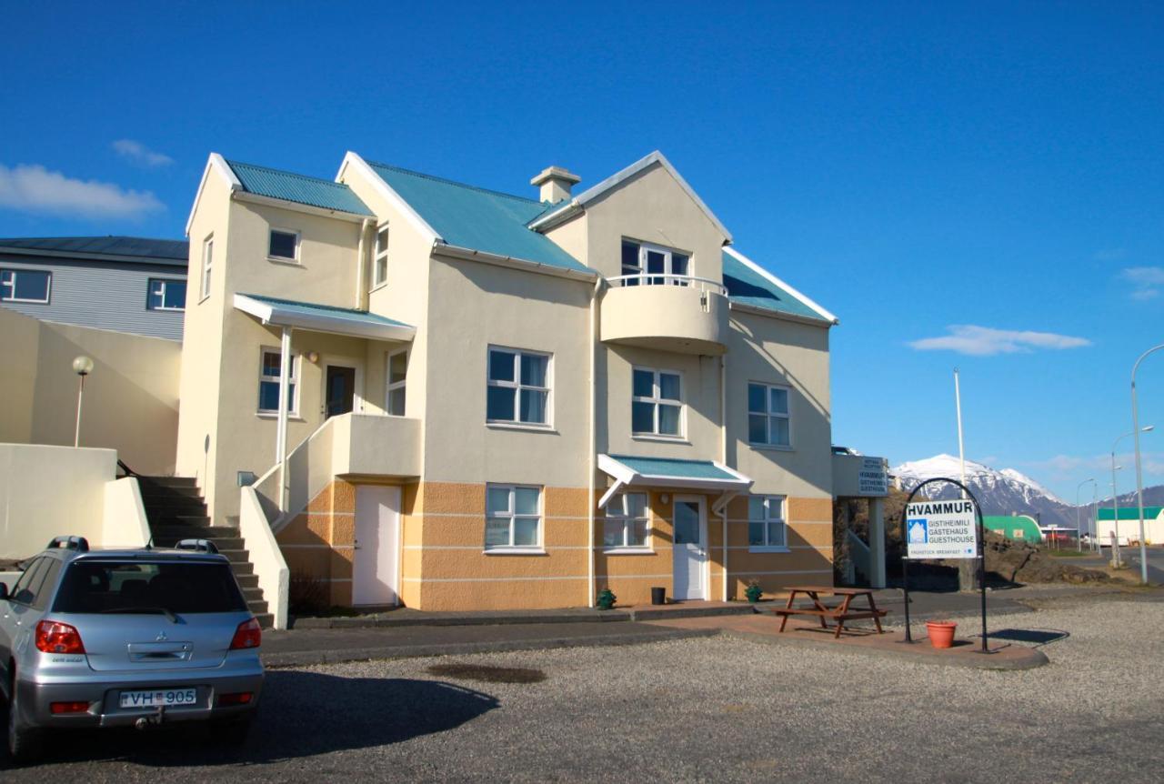 Hvammur Apartments By The Harbour Hofn Bagian luar foto